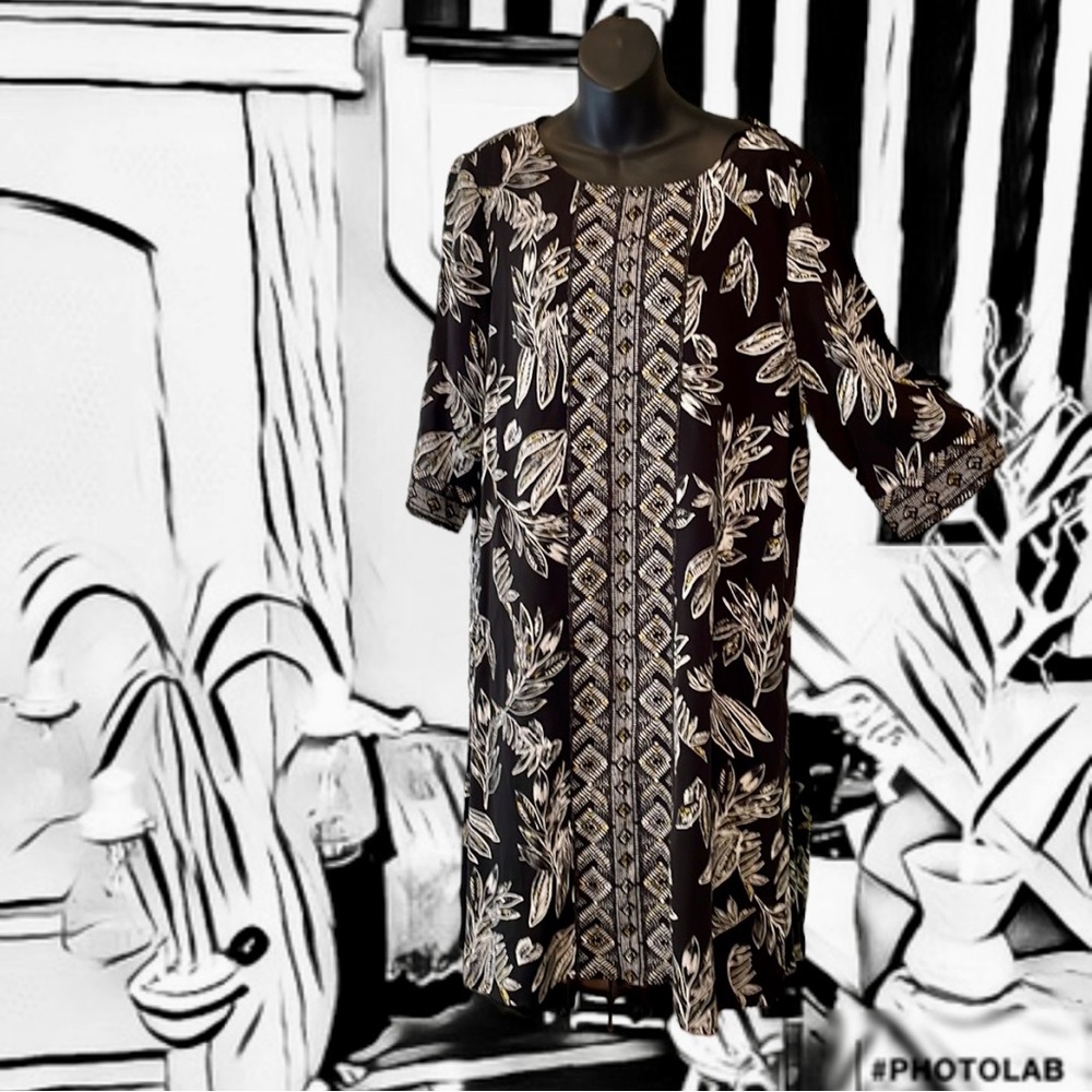 Contemporaine by Simons Beautiful Kaftan, dress. Leaf, ikat, Tribal Pattern